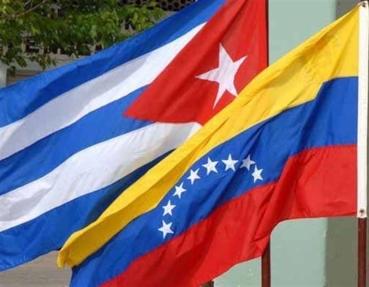 Внешняя политика венесуэлы. Куба Венесуэла. Боливарианская Республика Венесуэла. Флаг Кубы и Венесуэлы. Правительство Кубы.