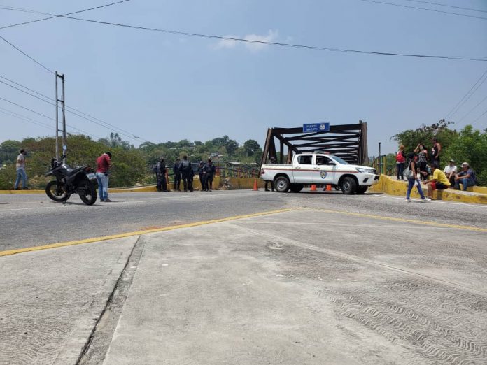 Enfrentamiento entre FAES y grupos irregulares en Barquisimeto