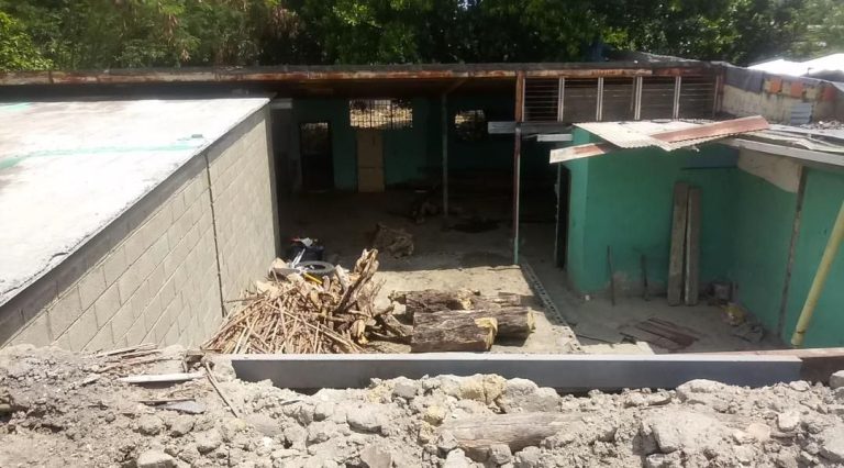 Exigen al Alcalde de Palavecino aclarar caso de la demolición en escuela Niña Omaira Sequera, patrimonio cultural del Municipio