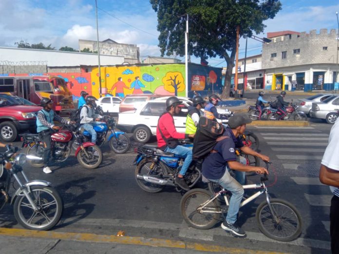 La anarquía vial en Barquisimeto se evidencia con las múltiples infracciones en la avenida Libertador (vídeo)