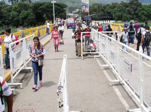 Extienden horario de paso entre Colombia y Venezuela