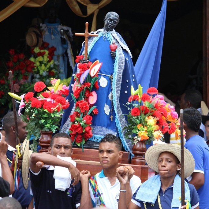 Se desbordó la fe en Cabimas con la procesión de San Benito