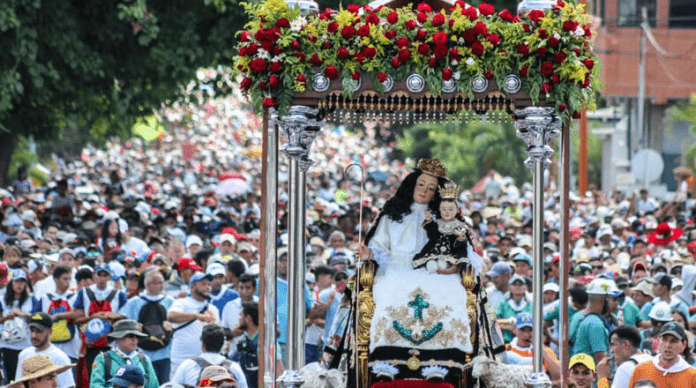 Alcaldía otorgará permisos para instalación de tarimas en la procesión de la Divina Pastora