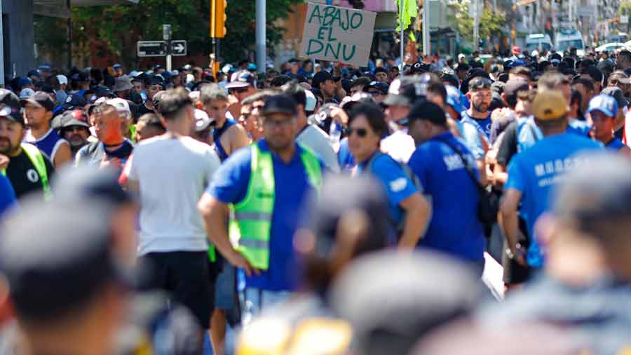 Argentina enfrenta una huelga general