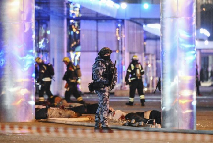 Más de 40 muertos en un atentado terrorista en Moscú