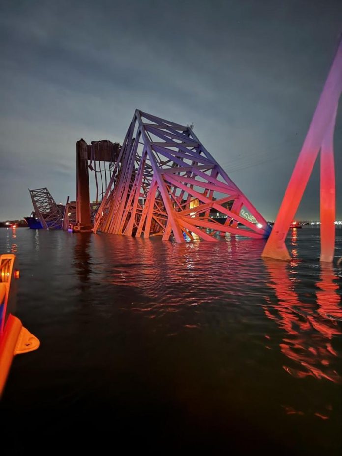 El puente Francis Scott Key de Baltimore quedó destruido
