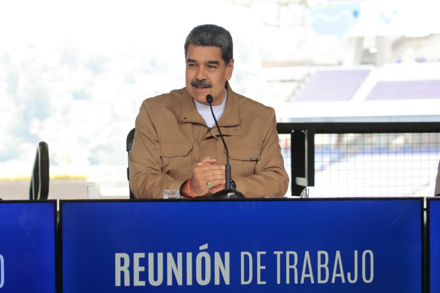 Presidente Maduro lidera reunión de trabajo con Alto Mando Político