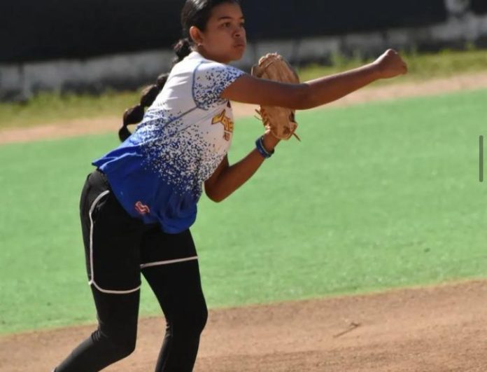 Cabudareña Verónica Antequera representará a Venezuela en el Panamericano de Softbol Femenino