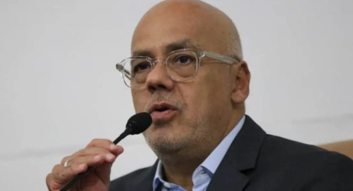 Jorge Rodríguez propone ley para castigar delitos contra la soberanía