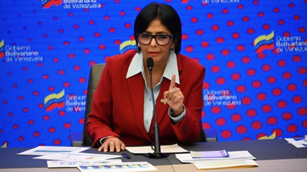 Delcy Rodríguez acusa a la oposición de "sabotear" los servicios públicos