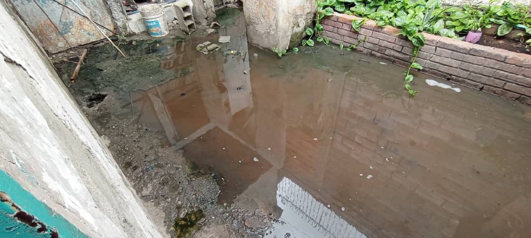 Afectada en la Calle 33 con Carrera 25: “No me he ido de aquí porque no tengo para donde ir”