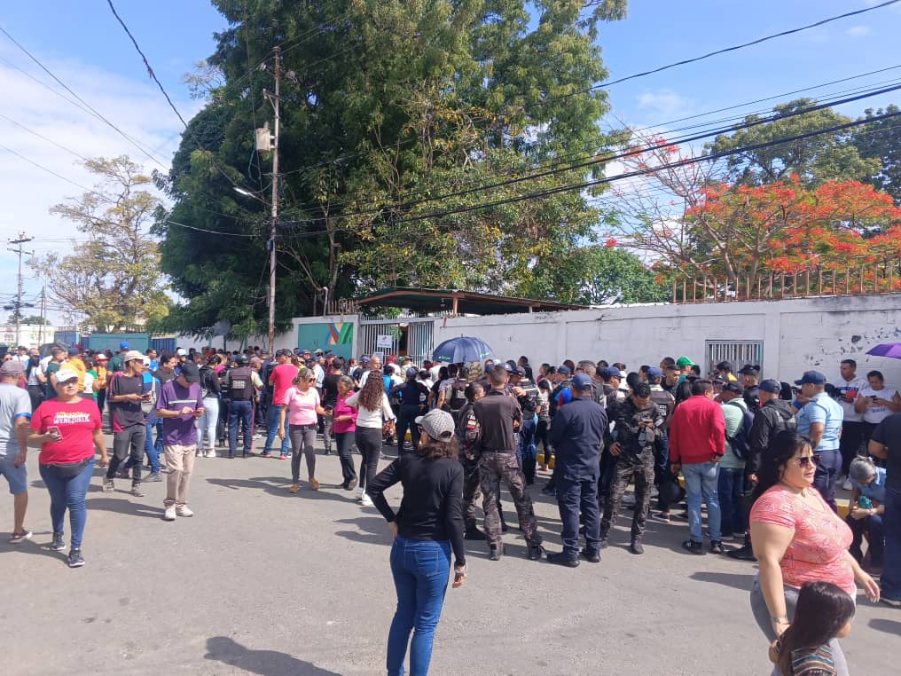Alta participación en Simulacro Electoral en Barquisimeto