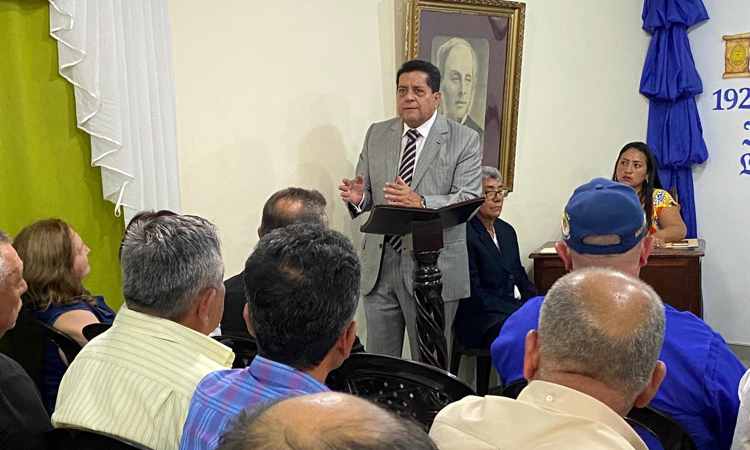 Edgar Zambrano : “Rendimos honores a un gran presidente, servidor público, adeco de extraordinarias dimensiones Jaime Lusinchi”