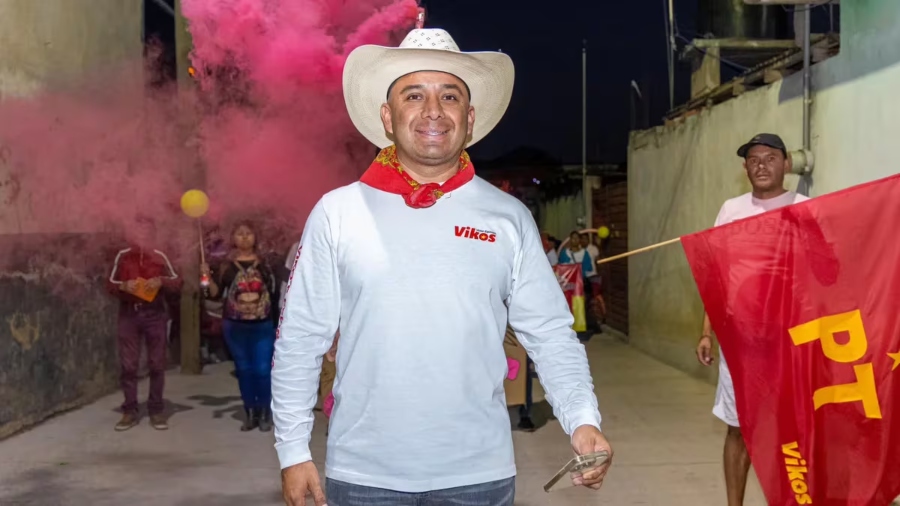 Disparan contra candidato a presidente municipal en México
