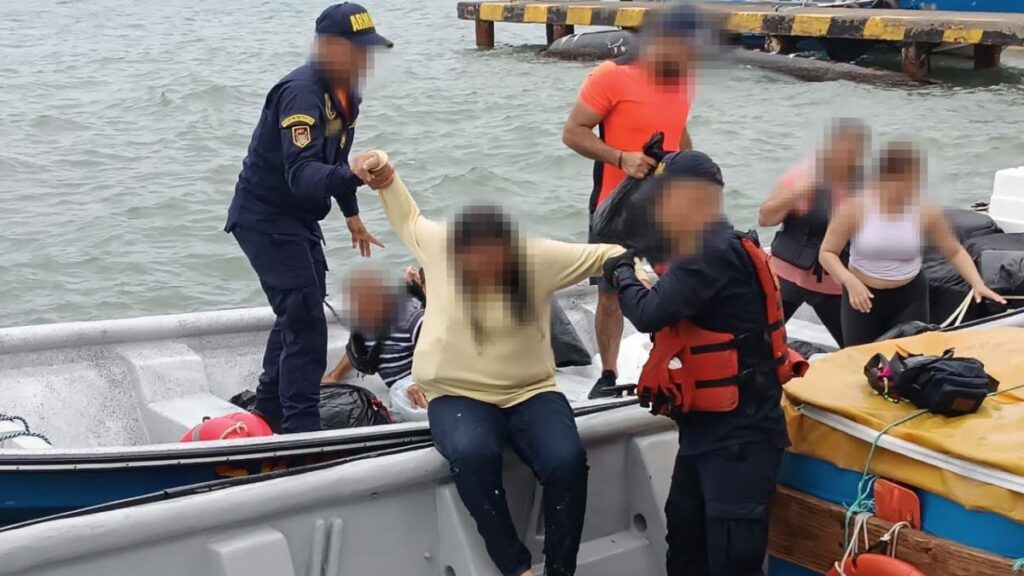Rescatan 16 migrantes venezolanos abandonados en el archipiélago de San Andrés y Providencia