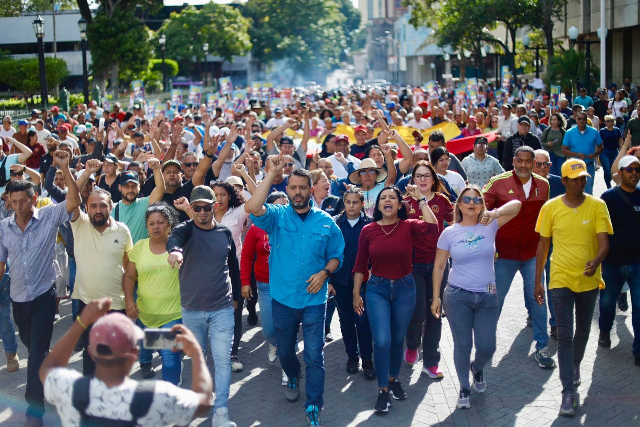 En Iribarren marcharon en defensa de la Victoria y en respaldo al Presidente Nicolás Maduro
