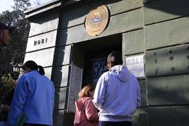 Chile permitirá salida de venezolanos que tengan pasaportes vencidos tras cierre de embajada