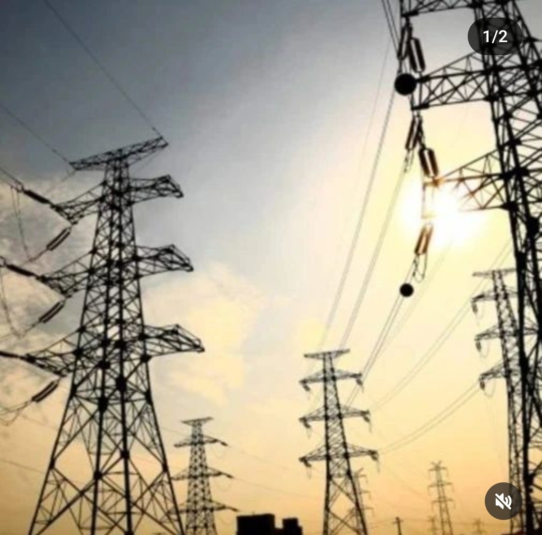 Usuarios reportan restablecimiento del servicio eléctrico en zonas de Caracas y otros estados