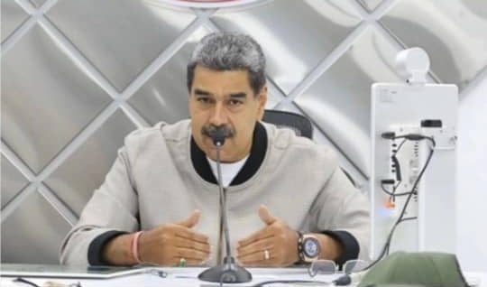 Gobierno nacional informa que se está reestableciendo el servicio eléctrico en Caracas