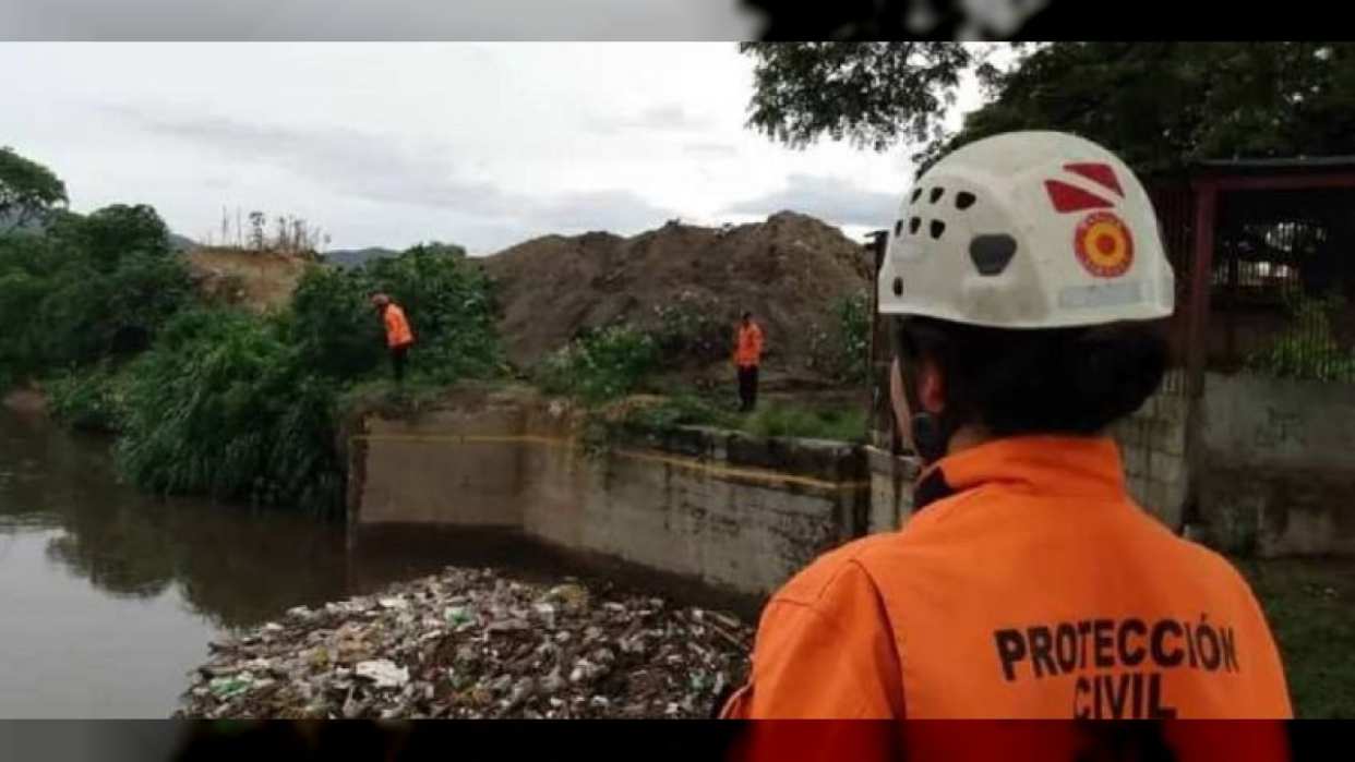 Cuerpos de atención de emergencia se mantienen alertas ante crecida de ríos al sur del estado Aragua