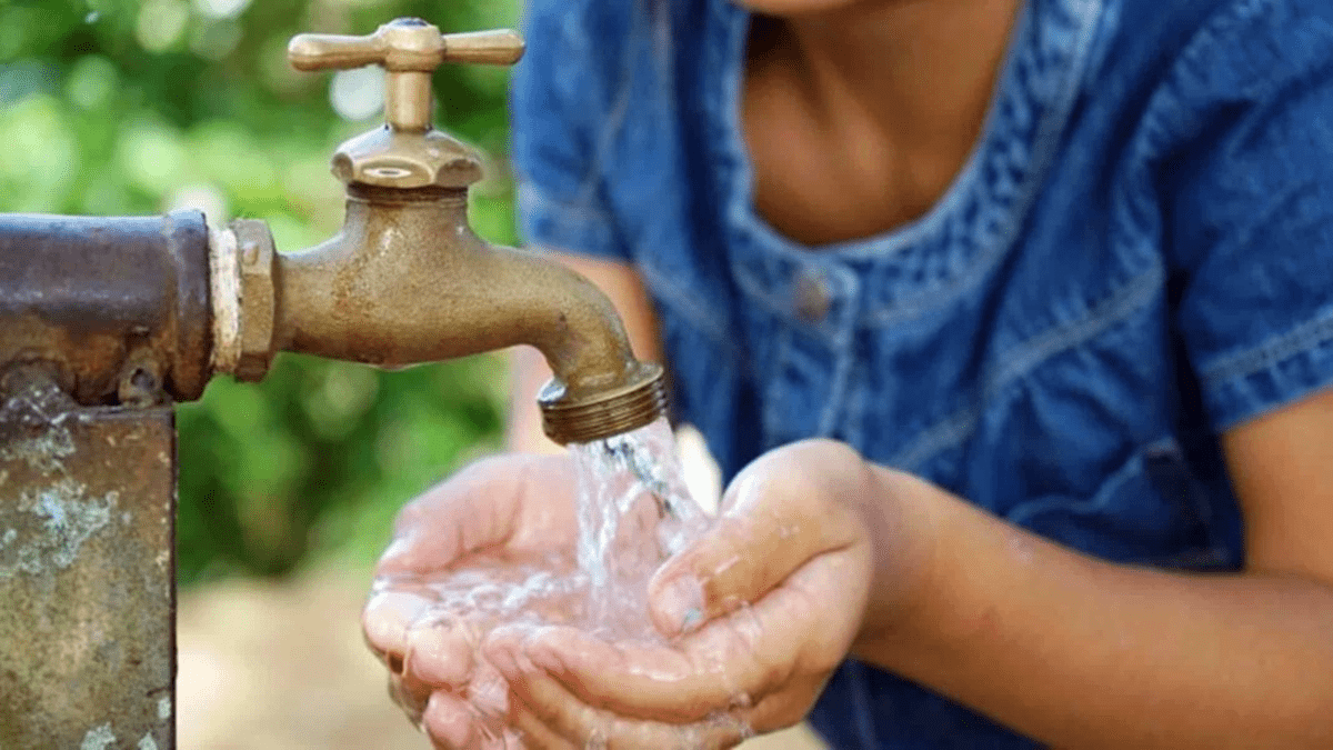 Más del 55% de la población mundial carece de agua potable segura