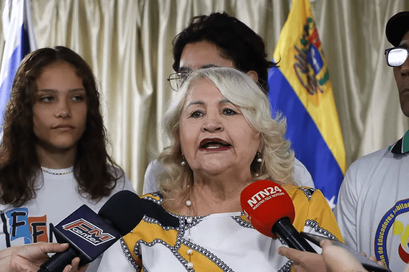 Federación Venezolana de Maestros pide a nuevo ministro Héctor Rodríguez discutir contratación colectiva