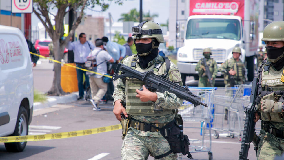 Gobierno mexicano reconoce un saldo de 32 muertos por violencia en Sinaloa