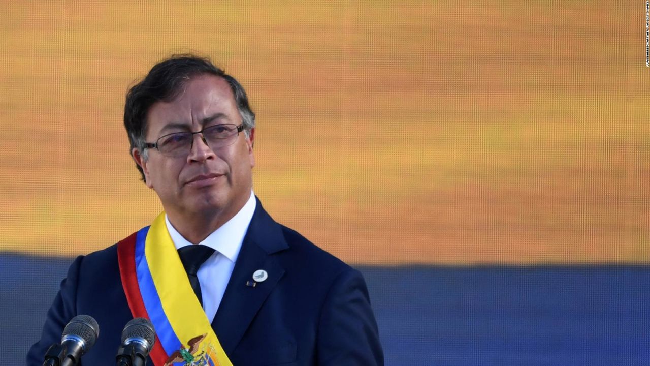 Petro considera que el ataque del ELN en Arauca «cierra un proceso de paz con sangre»