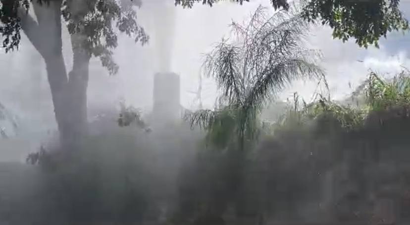 Denuncian gran bote de agua de un tubo matriz en la Av. Intercomunal de Cabudare