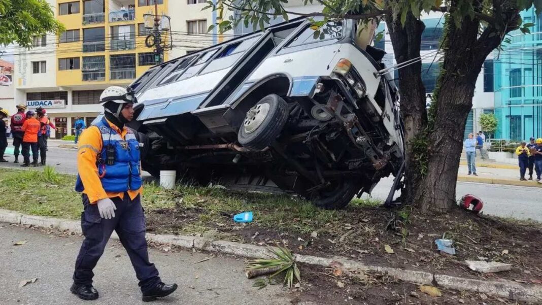 Privan de libertad al conductor del autobús del siniestro múltiple en Mérida