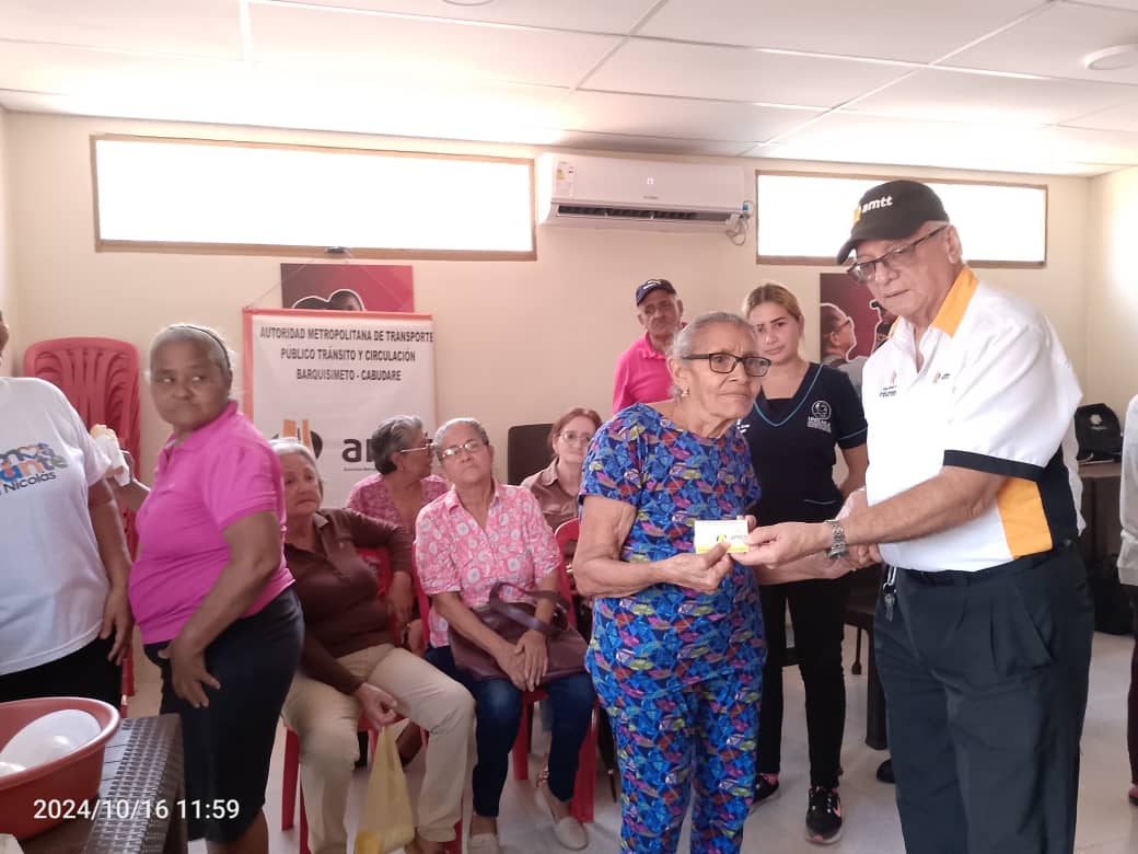 AMTT sigue garantizando carnetización a los adultos mayores para el pasaje preferencial