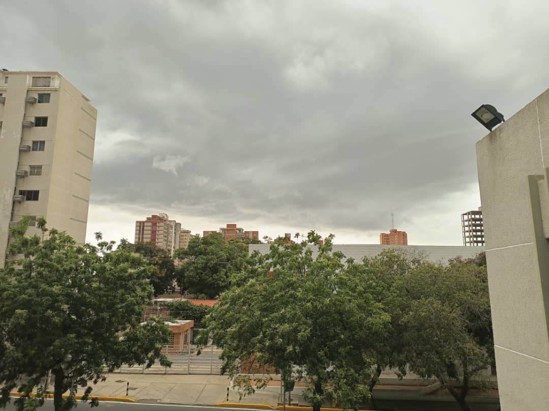 Cielo parcialmente nublado y poca probabilidad de lluvia anuncia el Inameh este sábado 14-Dic