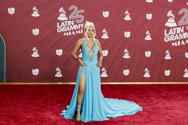 Karol G anuncia su primera gala benéfica denominada ‘Con Cora Land’ para apoyar a las mujeres a perseguir sus sueños