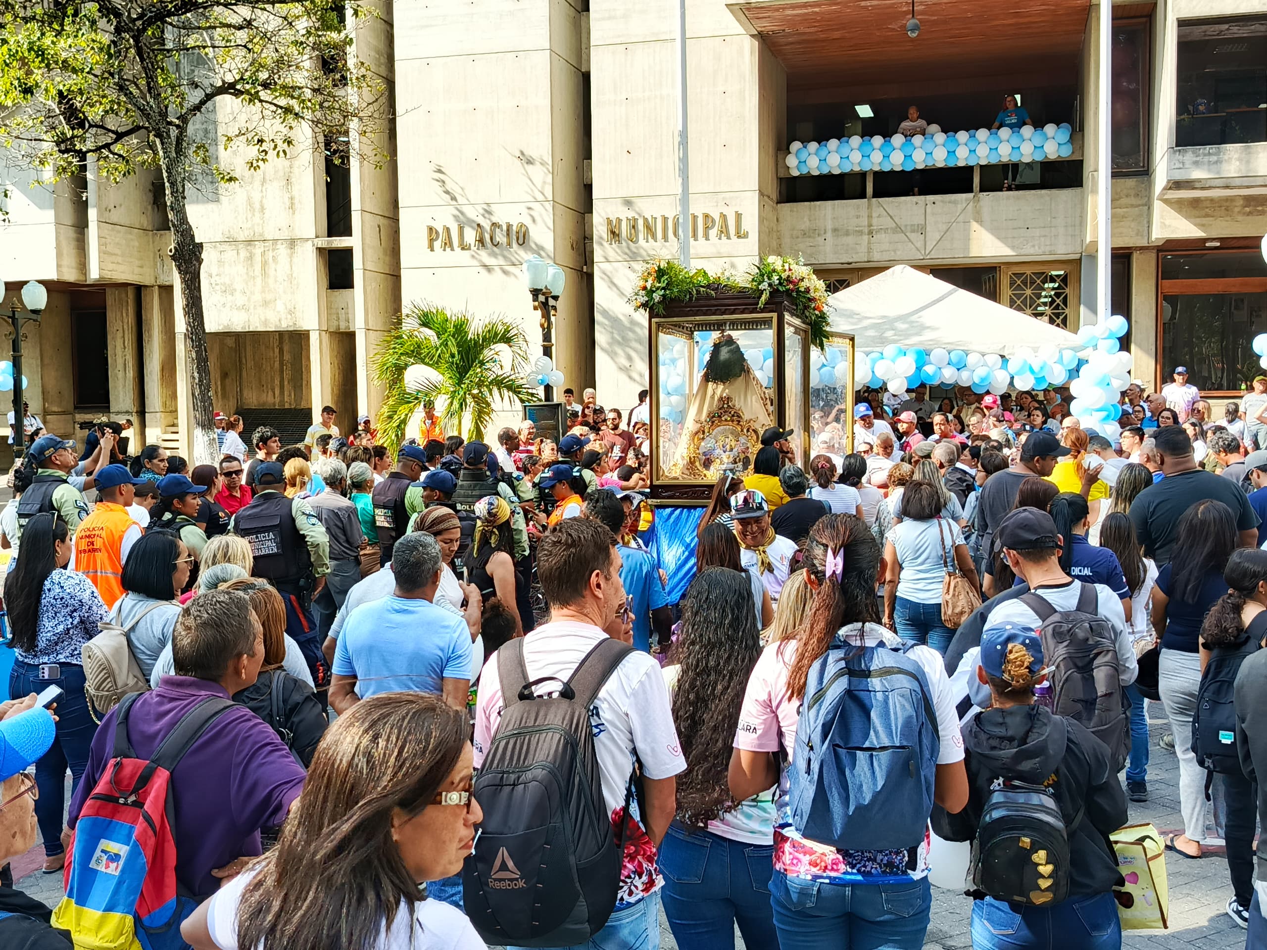 Divina Pastora visitó la Alcaldía de Iribarren