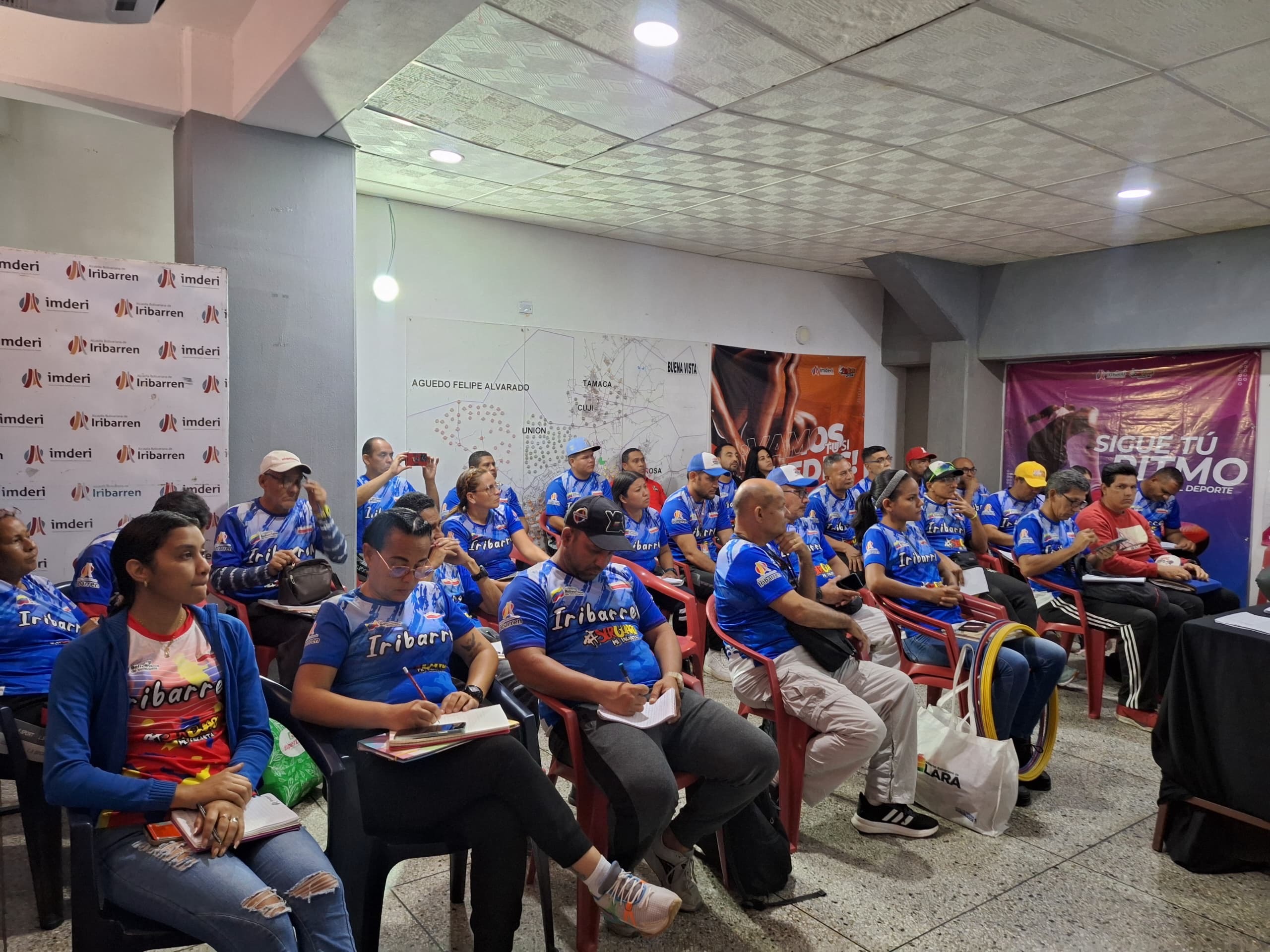 Promotores deportivos de IMDERI son capacitados para impulsar programas