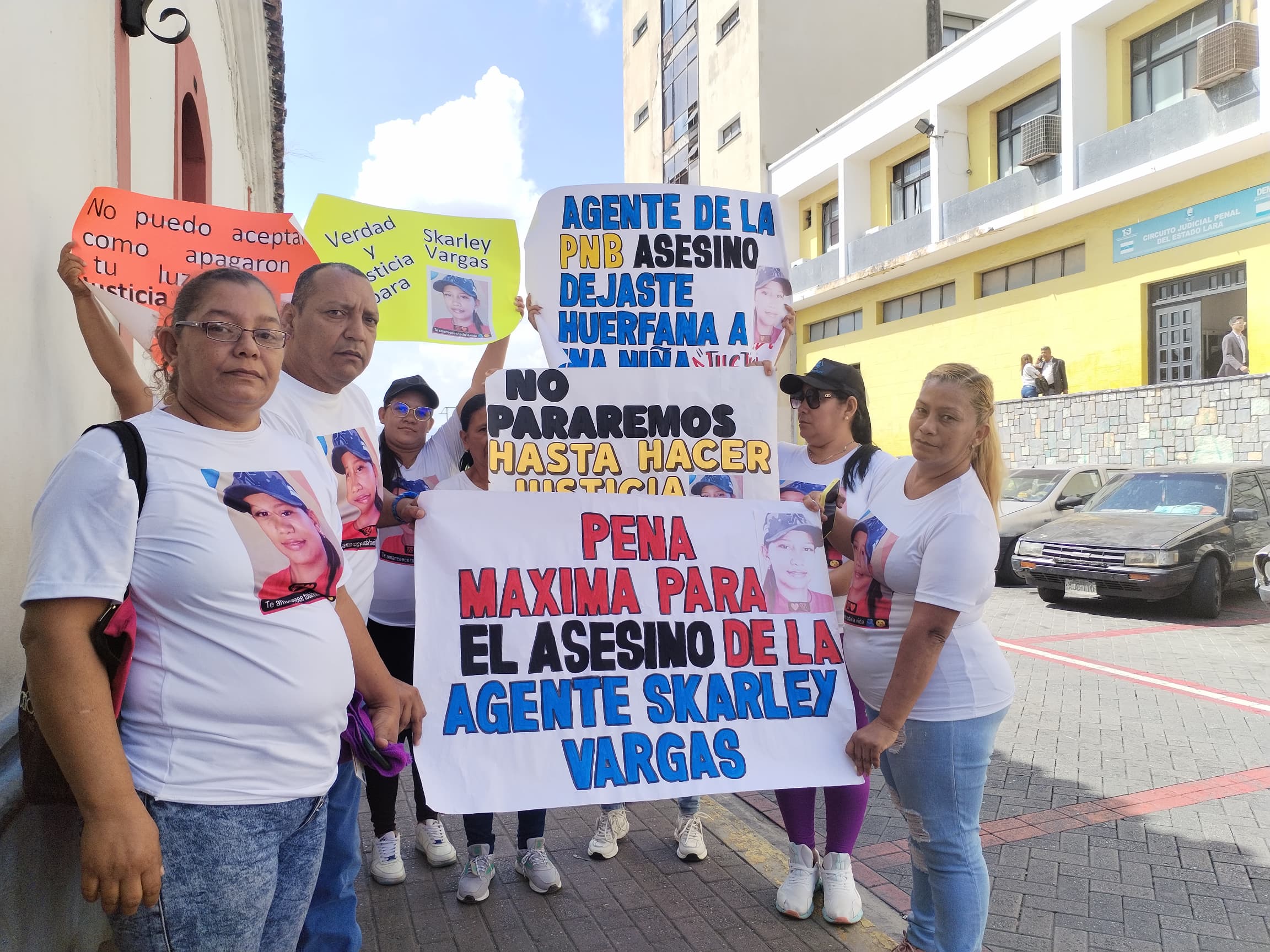 Familiares de funcionaria de la PNB exigen justicia tras extraño fallecimiento en Barquisimeto
