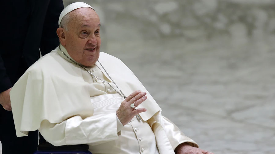 Papa Francisco manda un mensaje desde el hospital: «Les pido que recen por mí»