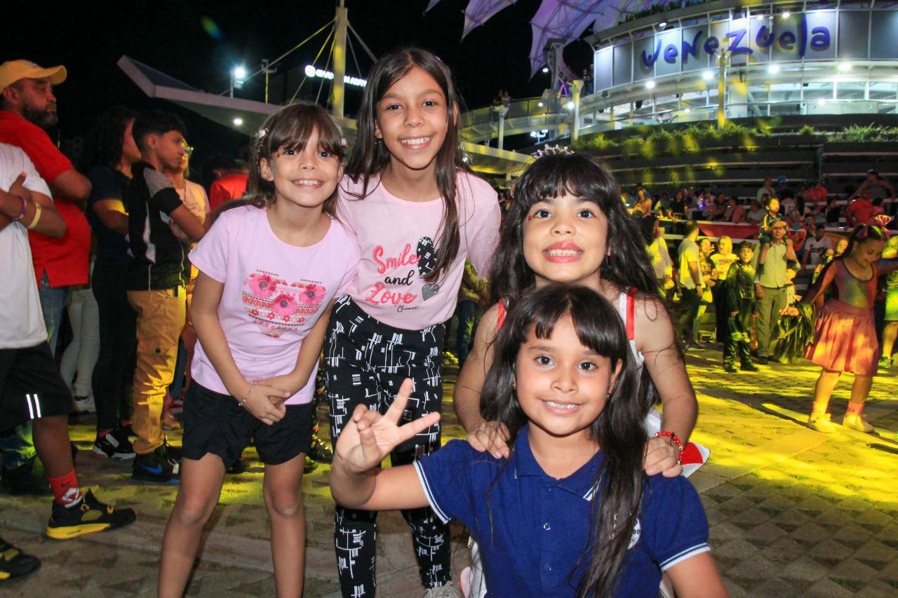 Larenses celebran los Carnavales desde la Flor de Venezuela