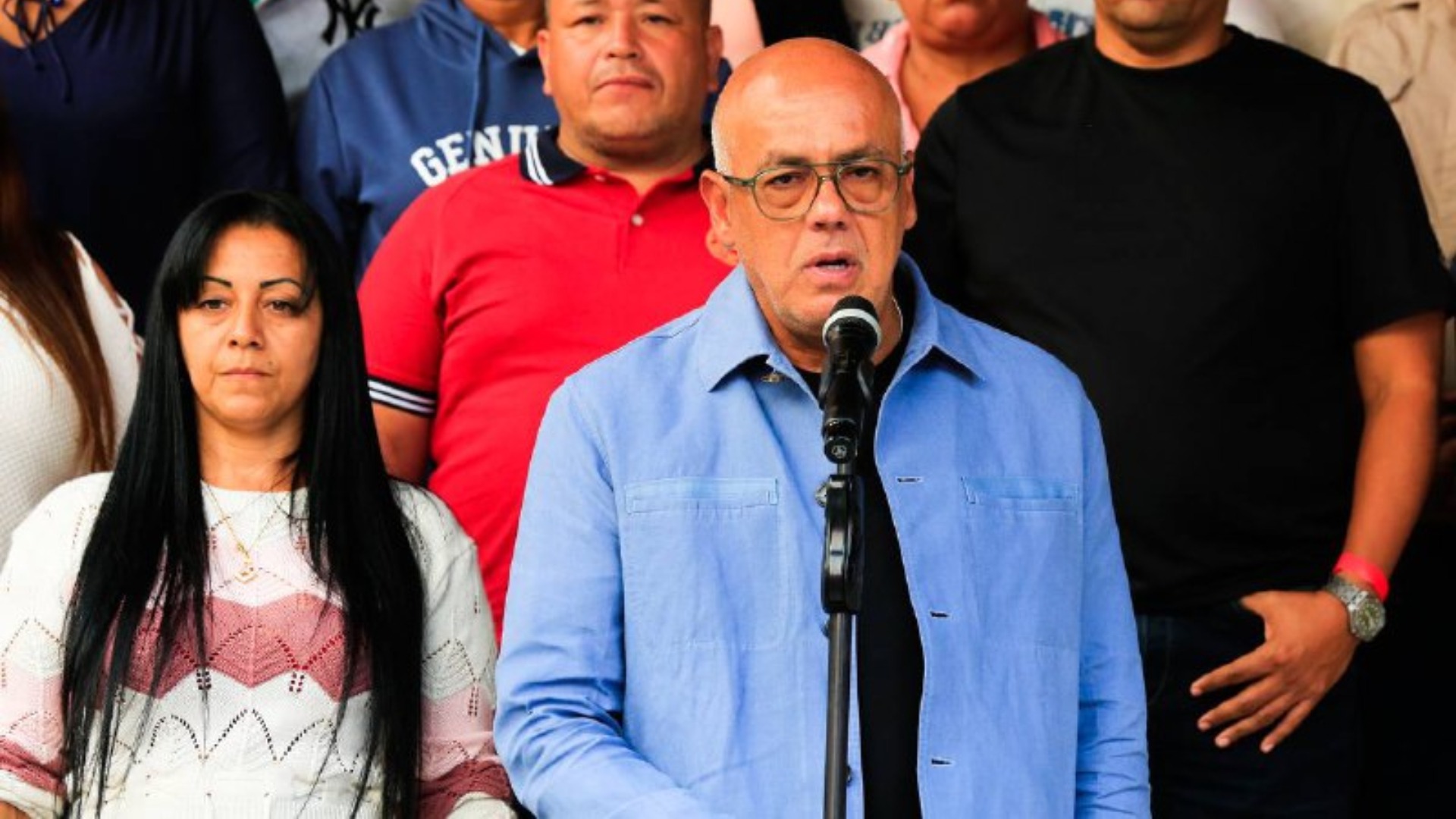 Ocho mujeres venezolanas se cuentan entre las raptadas y llevadas a cárcel para hombres en El Salvador