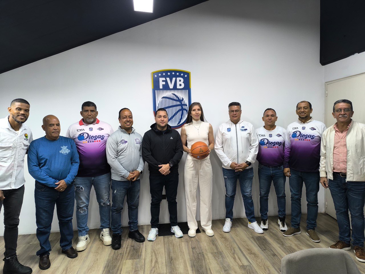 Pastoras de Lara saltará al tabloncillo a revalidar su título de campeonas en Superliga Femenina