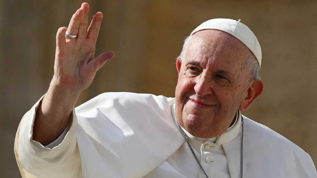 Celebridades despiden al Papa Francisco con emotivos mensajes