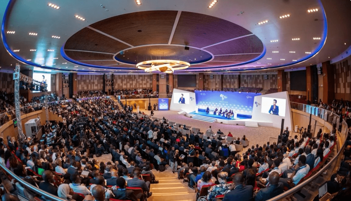Ruanda acoge la primera Cumbre Mundial de Inteligencia Artificial