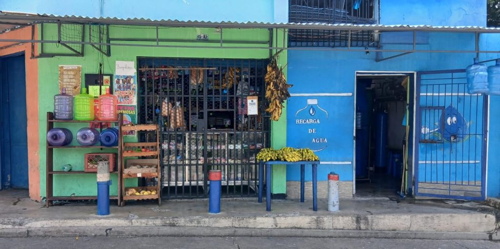 Bodega popular Pire