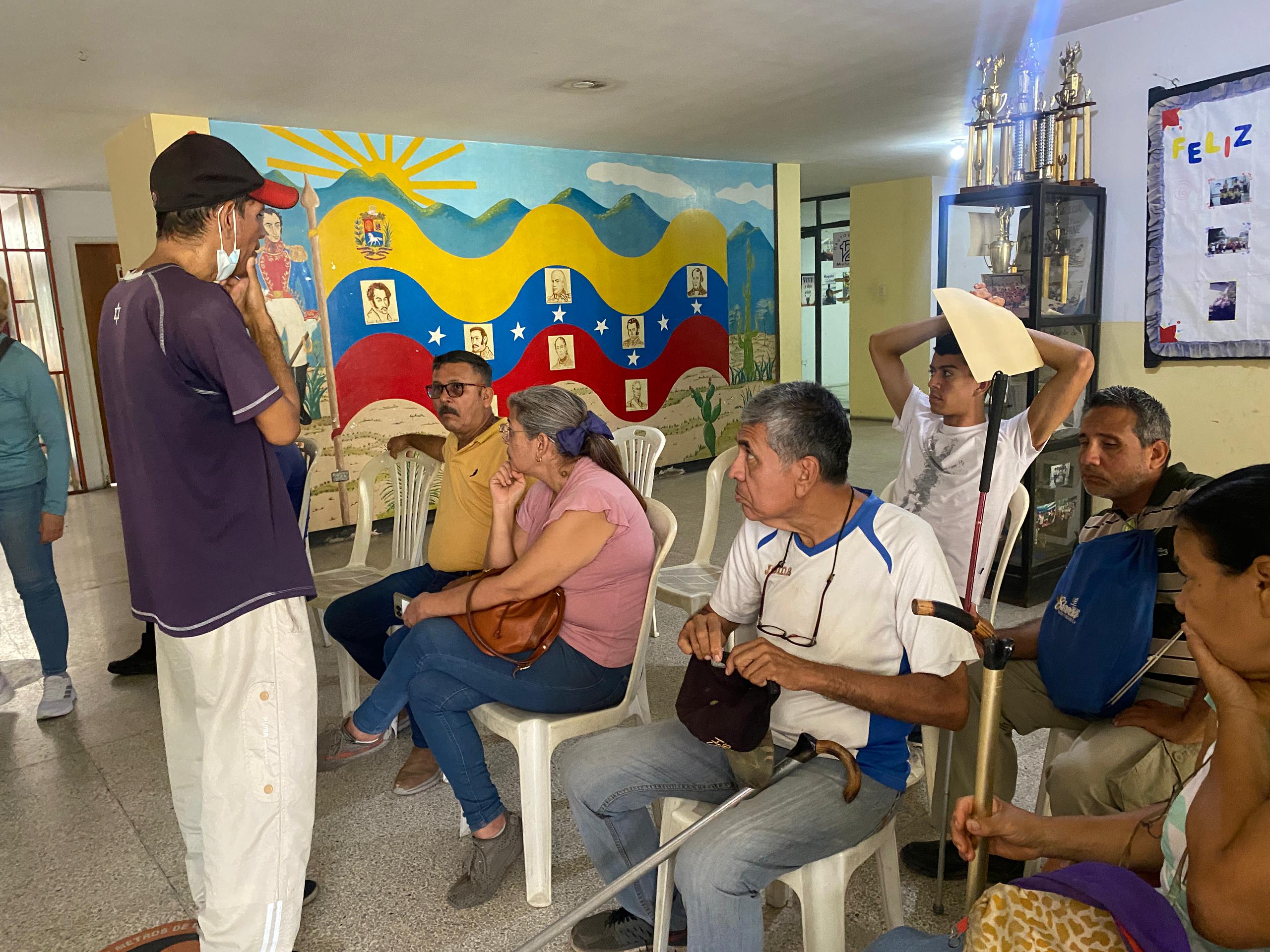 De la mano con los abuelos: Operativo de salud y apoyo para la comunidad Fundalara Norte