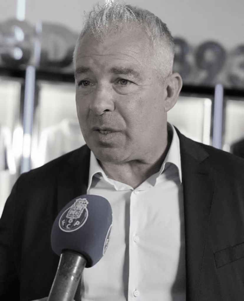 Jorge Costa ex futbolista portugués y DT. muere tras sufrir un ataque al corazón