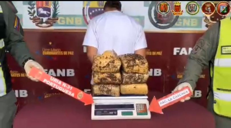 Pasajero cae con 6 kilos de marihuana en un transporte público