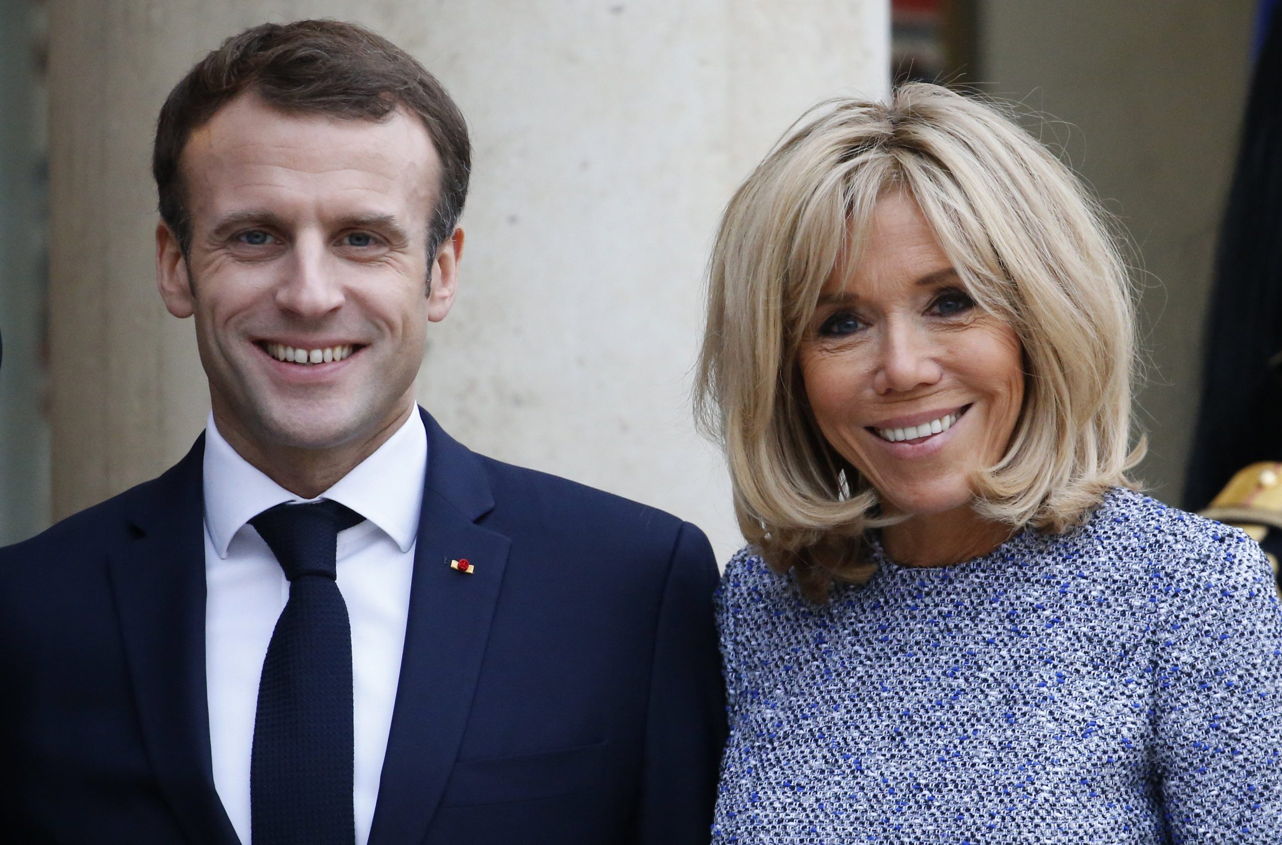 ¡Escándalo en Francia! Esposa del Presidente de Macron presentará pruebas para demostrar que no Transexual