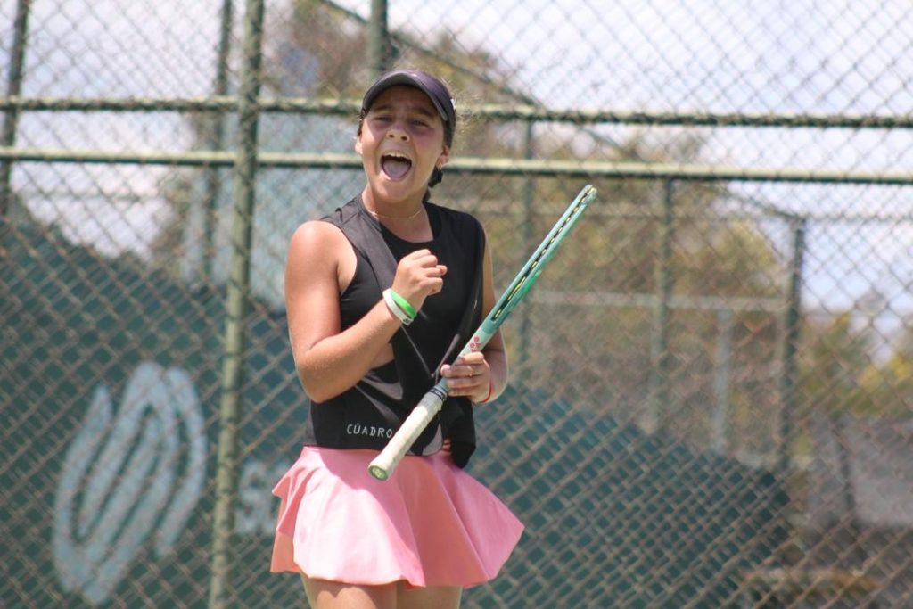 Naia la tenista de 13 años en sub 18 y el secreto de campeona: "Mi mente carga mi cuerpo"