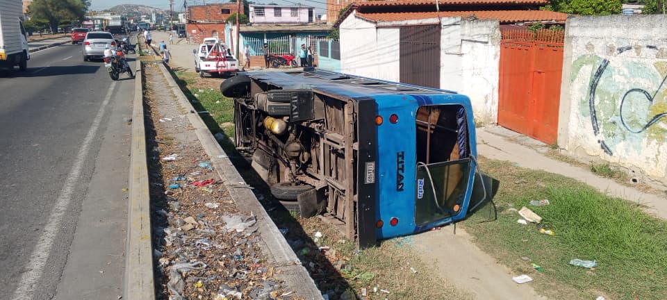 Tragedia en Barquisimeto: Buseta arrolló y mató a madre de 4 hijos en la Av. Florencio Jiménez
