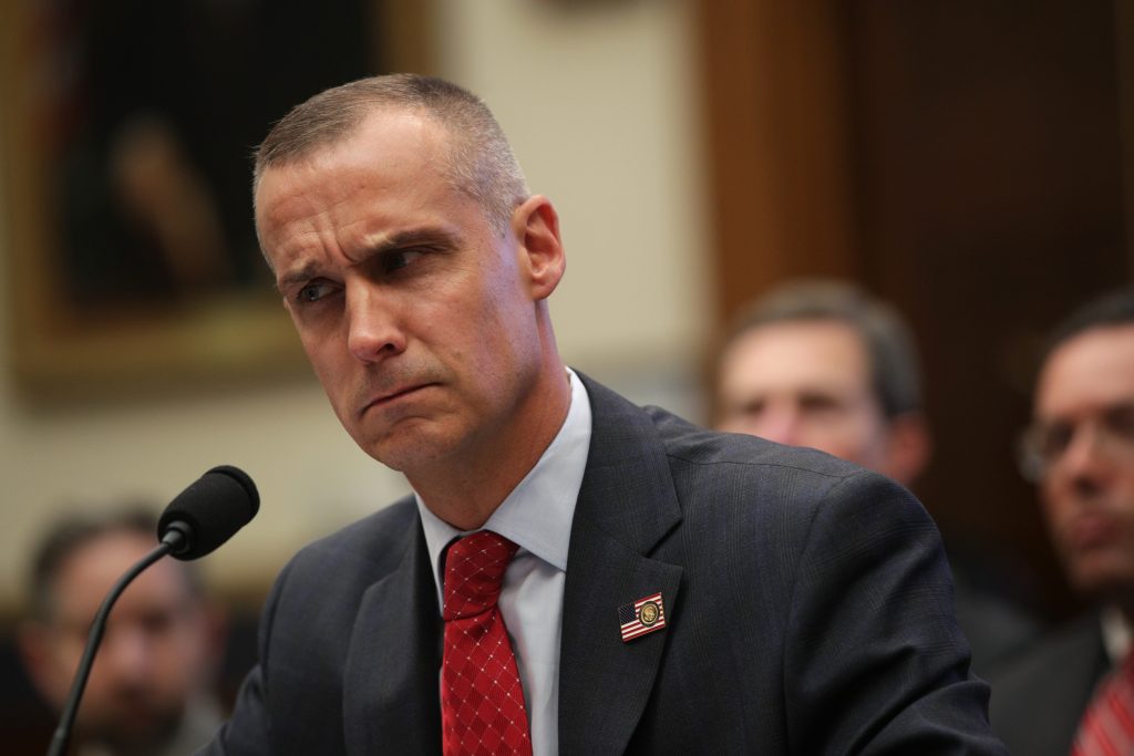 Lewandowski: "La ICE supervisará el Super Bowl de Bad Bunny"